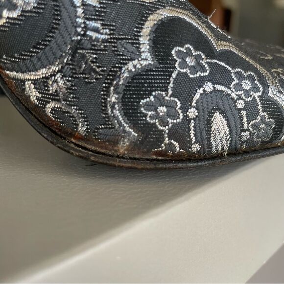 Via Spiga Black Gray Silver Brocade Pointed Toe Pumps Heels Italy, size 9M - Picture 16 of 16